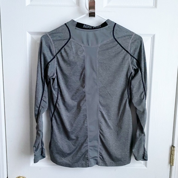 Nike Base Layer - Picture 4 of 4